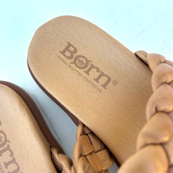 Born Women’s Freesia Sandals Braided Comfort Size 8 Tan Beige Neutral Flats - Picture 2 of 8